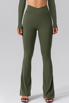  LC265464-P1609-S, LC265464-P1609-M, LC265464-P1609-L, LC265464-P1609-XL, Moss Green Solid Color Arched Waist Flared Active Leggings